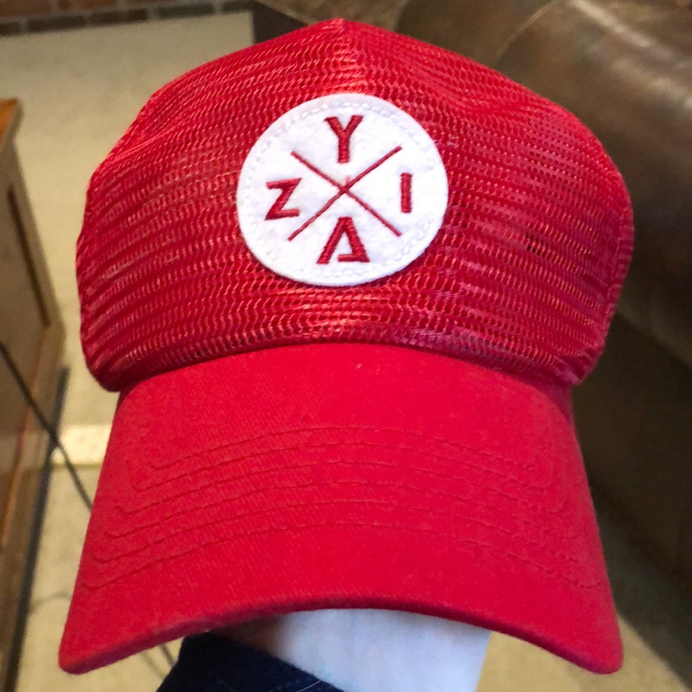 ZYIA mesh baseball hat